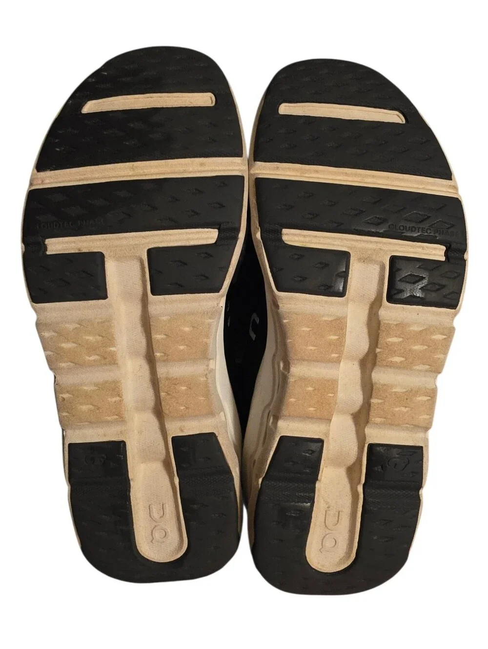 On Cloud CloudLeap Kids Black And White Sneakers